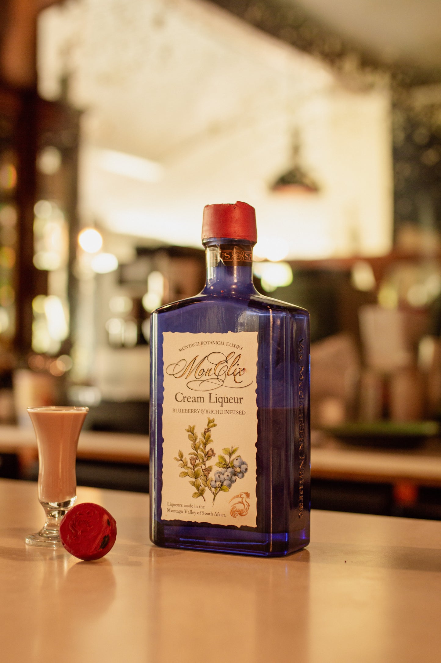 Blueberry & Buchu Cream Liqueur (16% ABV)