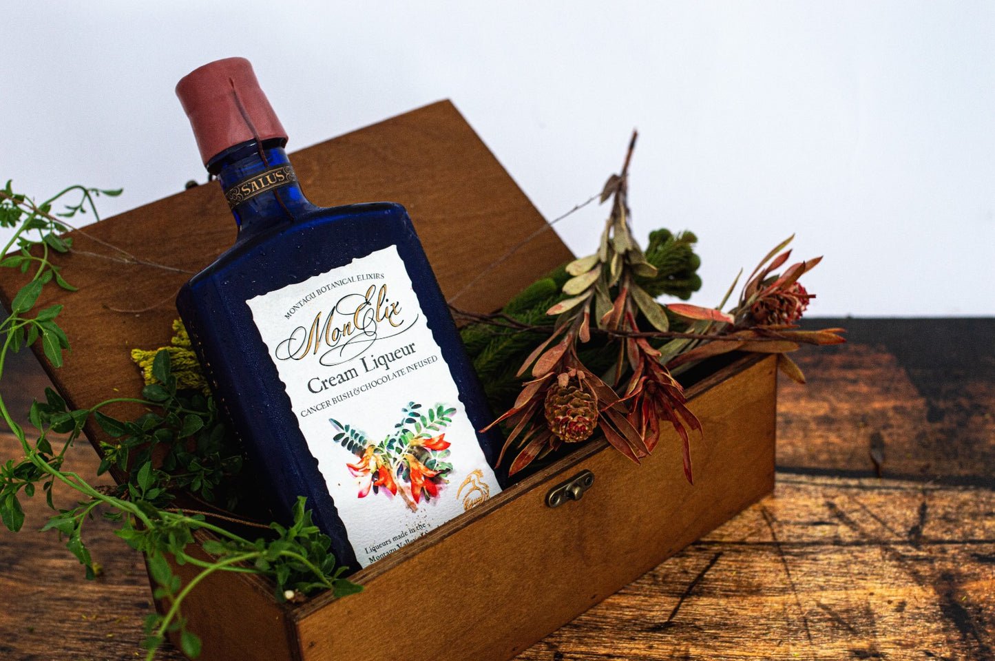 Cancer Bush & Chocolate Cream Liqueur (16% ABV)